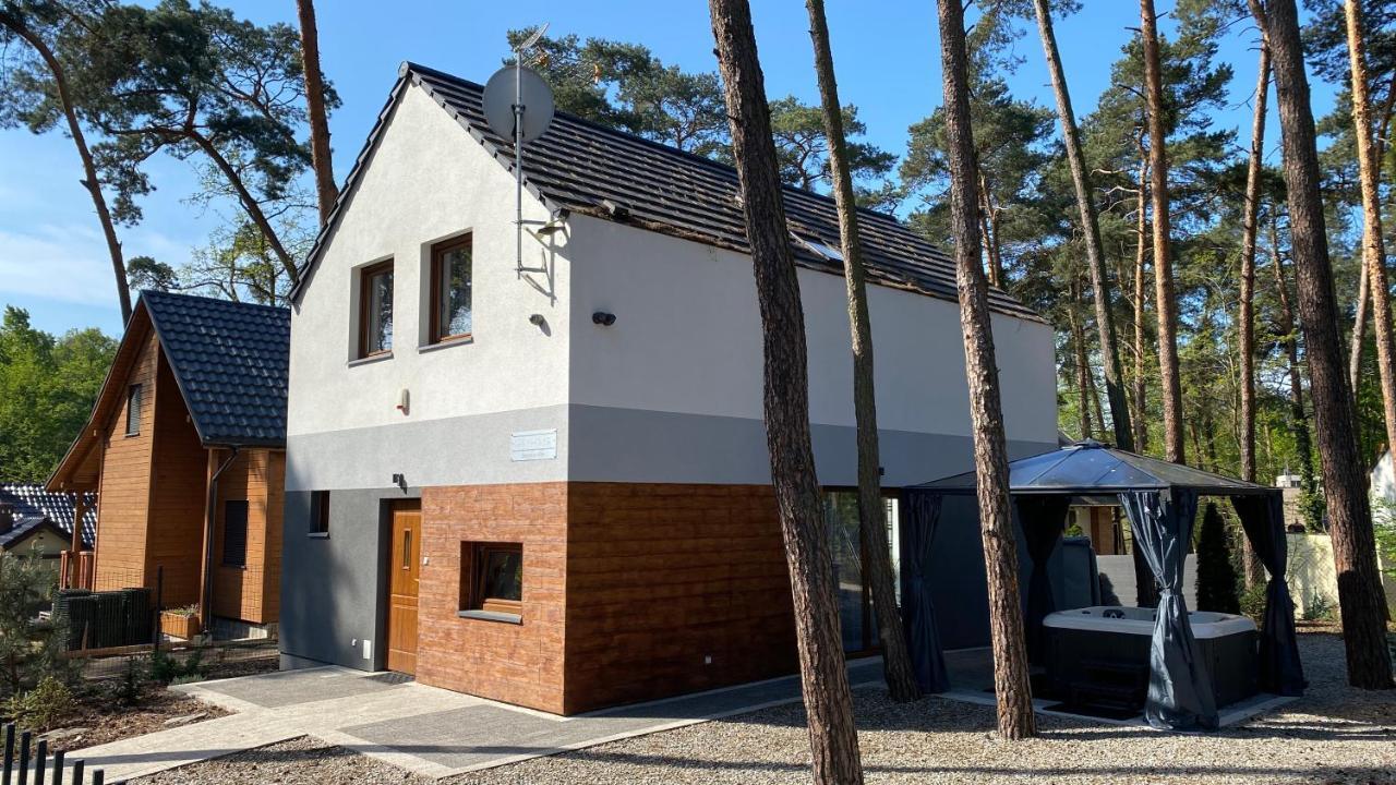 Grey House Villa Boszkowo Exterior foto
